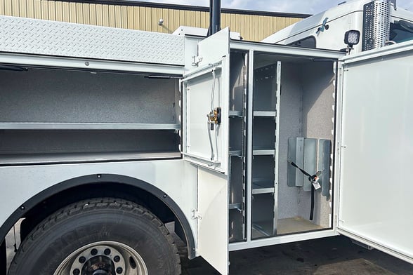 New IMT 12000 Dominator III Service body on New Peterbilt 536