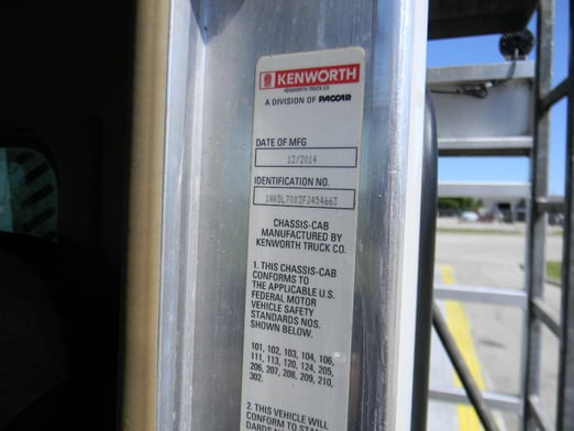 Used 2015 Cormach 30000 WB65 on Used 2015 Kenworth T800