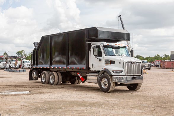 New Cranab TL12.2 on New Western Star 47X