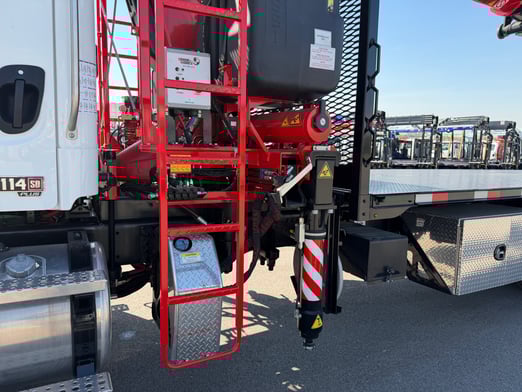 New Fassi F390SE.24 TSRC on New Freightliner 114SD Plus