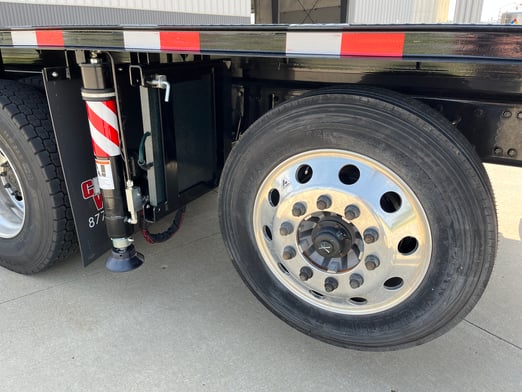 New Fassi F425SE.04 on New Freightliner 114SD+