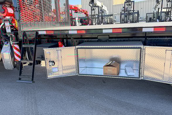 New Fassi F390SE.24 TSRC on New Freightliner 114SD Plus