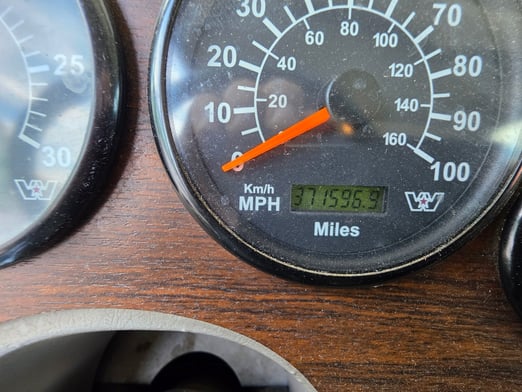 Used 2022 Kenworth T880