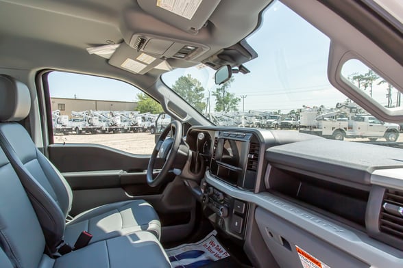 New Versalift VST-40-I on New Ford F-550