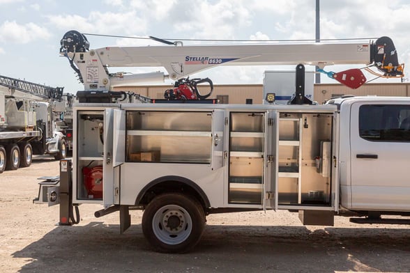 New Stellar 8630 with TMAX 1-11 aluminum body on New Ford F-550
