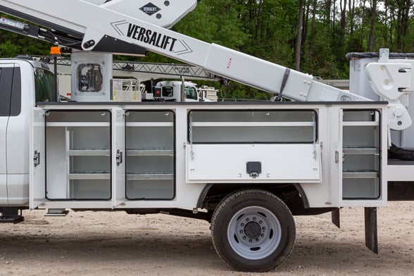 New Versalift VST-40-I on New Ford F-550