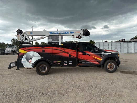Used 2019 Auto Crane HC-8x with Titan 38 service body on Used 2019 Ford F-550