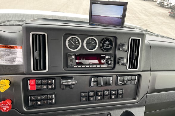 New Cormach 30000 WB66 GCRC on New Freightliner 114SD Plus