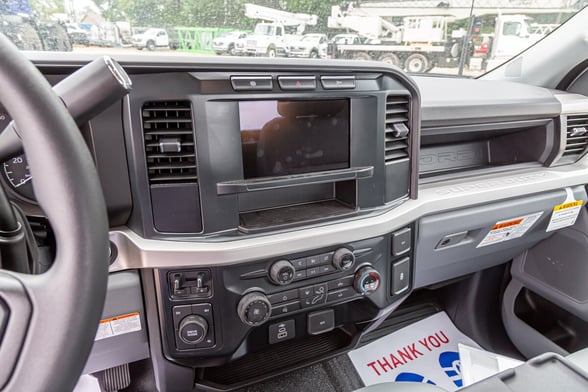 New Versalift VST-40-I on New Ford F-550