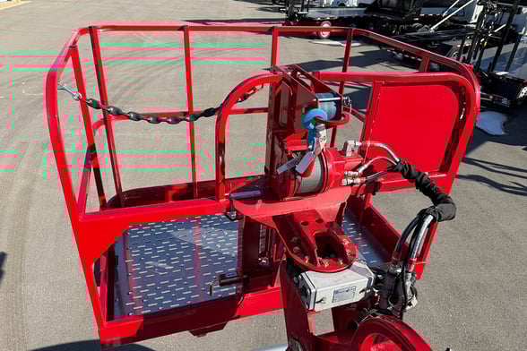 New Elliott L50R on New Ford F-550