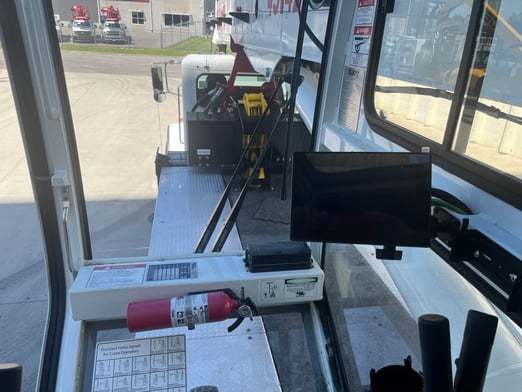 Used 2019 Elliott 45142 on Used 2019 Peterbilt 367