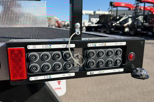 New Elliott L50R on New Ford F-550