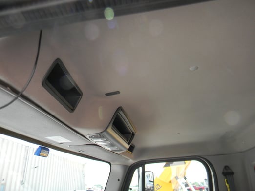 Used 2022 Manitex PL 74 S on Used 2022 Freightliner 114SD