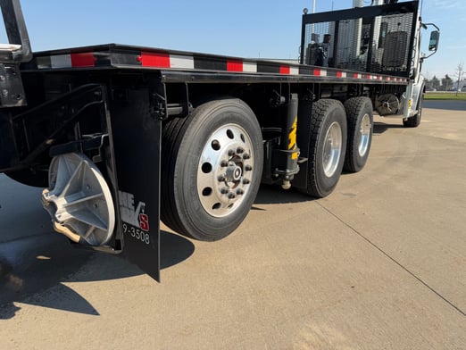New Cormach 50000 WB95 GC on New Western Star 47X