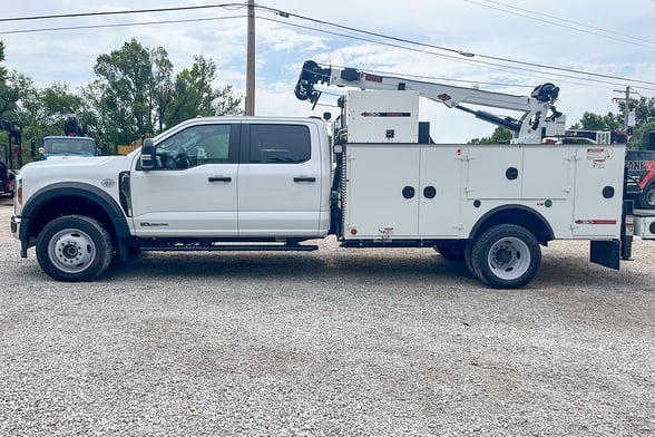 New IMT 7500-22 Dominator I Service body on New Ford F-550
