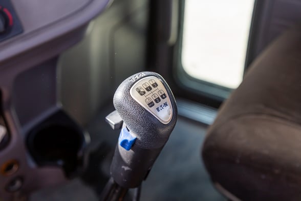 Used 2012 National NBT45103 on Used 2012 Peterbilt 367