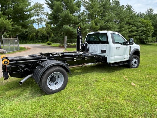 New Stellar NXT18L on New Ford F-600