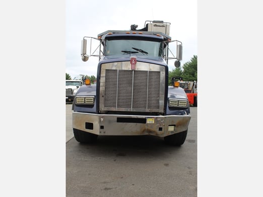 Used 2006 Cormach 30000 WB65 on Used 2006 Kenworth T800