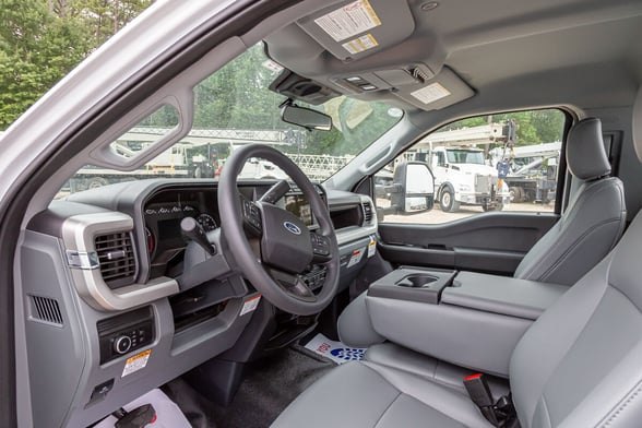 New Versalift VST-40-I on New Ford F-550