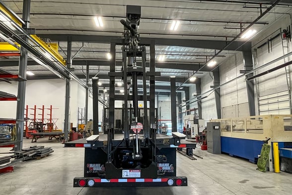 New Cormach 14000 E4 A.S.C. on New Kenworth T280