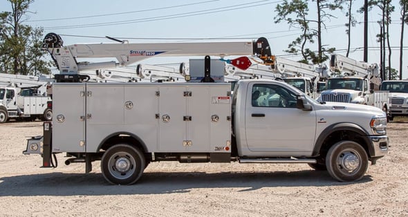 New IMT 7500-22 Dominator I Service body on New Ram 5500