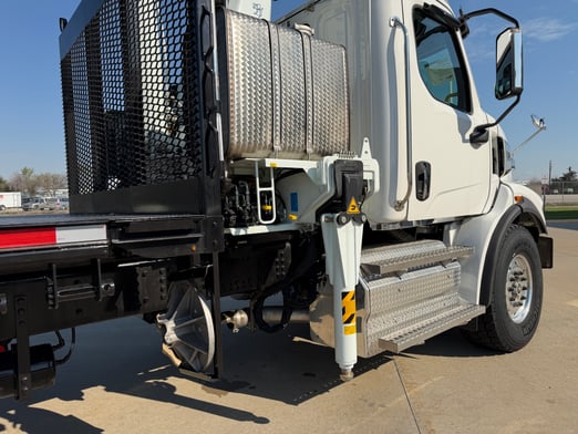 New Cormach 50000 WB95 GC on New Western Star 47X
