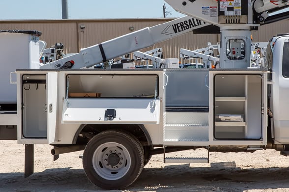 New Versalift VST-40-I on New Ford F-550