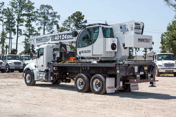 New Manitex 40124SHL SWB on New Kenworth T880