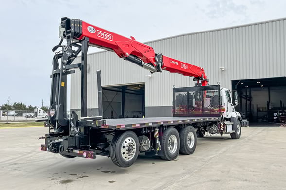 New Fassi F390SE.24 GC on New Freightliner 114SD+
