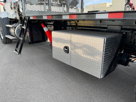 New IMT 42684 on New Freightliner 114SD Plus