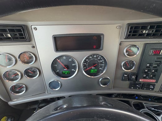 Used 2019 Kenworth T370
