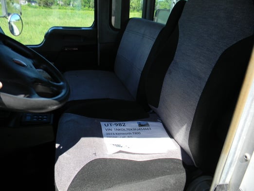 Used 2015 Cormach 30000 WB65 on Used 2015 Kenworth T800