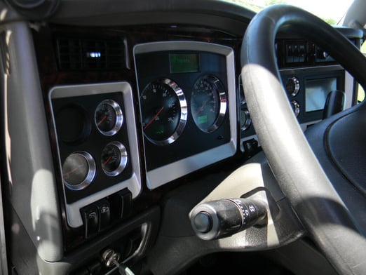 Used 2015 Cormach 30000 WB65 on Used 2015 Kenworth T800