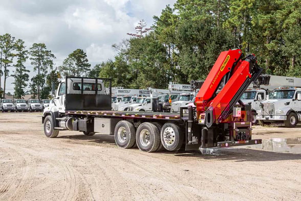 New Palfinger PK 33002 EH C on New Freightliner 114SD+