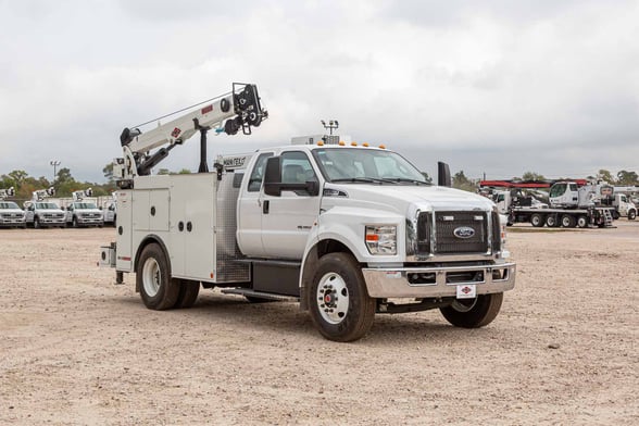 New IMT 10000-30 Dominator III 11' service body on New Ford F-750