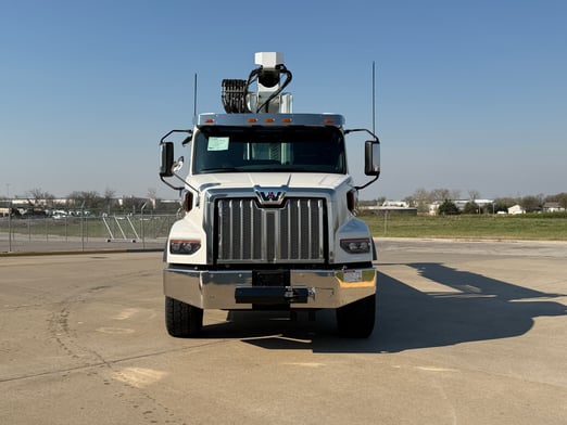 New Cormach 50000 WB95 GC on New Western Star 47X
