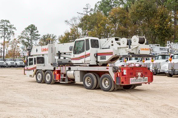 Used 2012 Link-Belt HTC 8660 II on Used 2012 Link-Belt Carrier Carrier