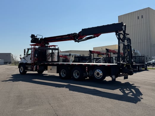 New Fassi F390SE.24 TSRC on New Freightliner 114SD Plus