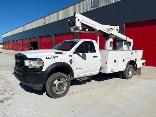 Used 2019 Versalift SST-40-EIH on Used 2019 Ram 5500