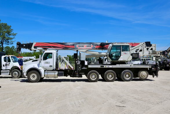 Used 2020 National NBT55L on Used 2019 Kenworth T880