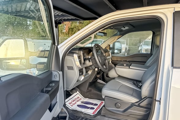 Used 2022 Versalift VST-52-MHI on Used 2023 Ford F-600