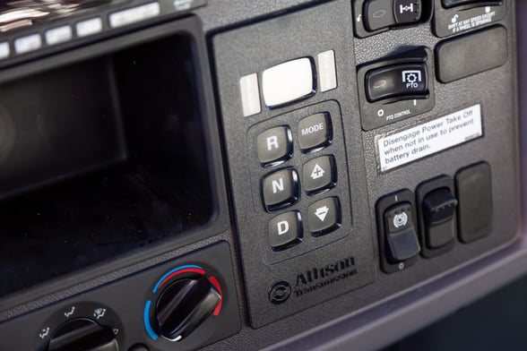 Used 2022 National 13110A on Used 2023 Peterbilt 348