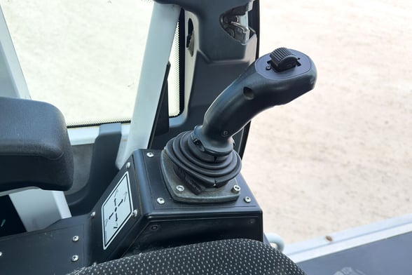 Used 2019 Manitex TC50155HL on Used 2020 Kenworth T880