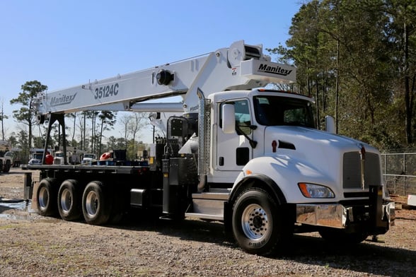 Used 2018 Manitex 35124C on Used 2019 Kenworth T440