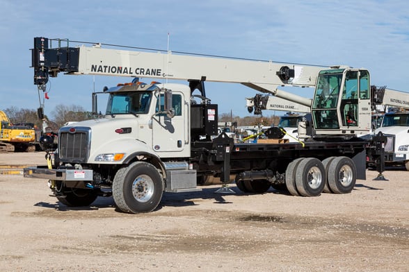 Used 2022 National 13110A on Used 2023 Peterbilt 348