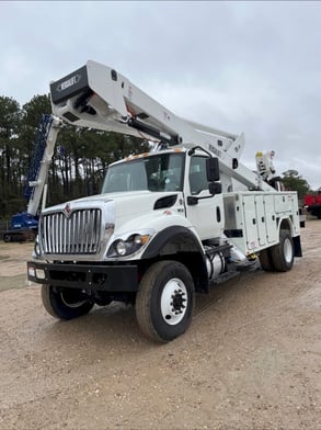 Used 2022 Versalift VST-6000-MHI-04 on Used 2023 International HV507