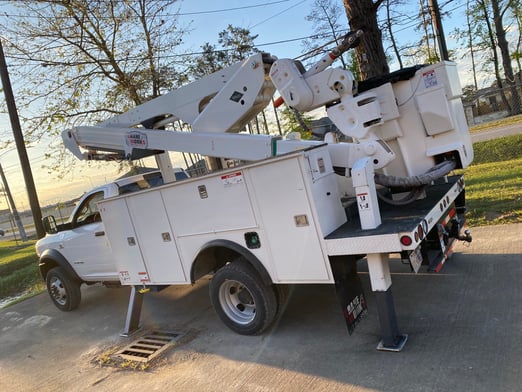 Used 2020 Versalift VST-47-I on Used 2019 Ram 5500