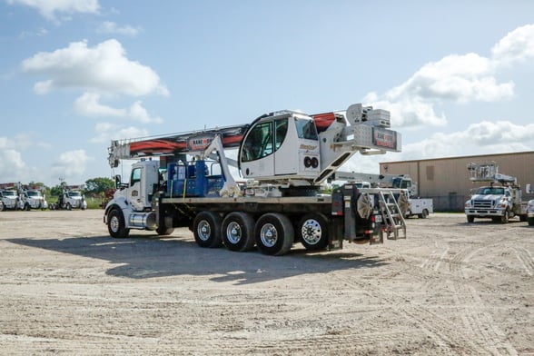 Used 2019 Manitex TC40142 on Used 2019 Kenworth T880
