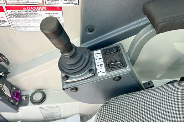 Used 2021 National NBT45127-2 on Used 2022 Kenworth T880