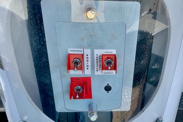 Used 2020 Versalift VST-6000-MHI-03 on Used 2020 Freightliner M2 106